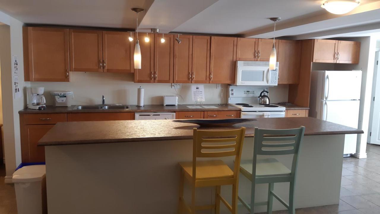 Parkside House Apartment Barrie Bagian luar foto
