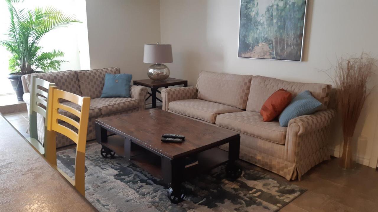 Parkside House Apartment Barrie Bagian luar foto