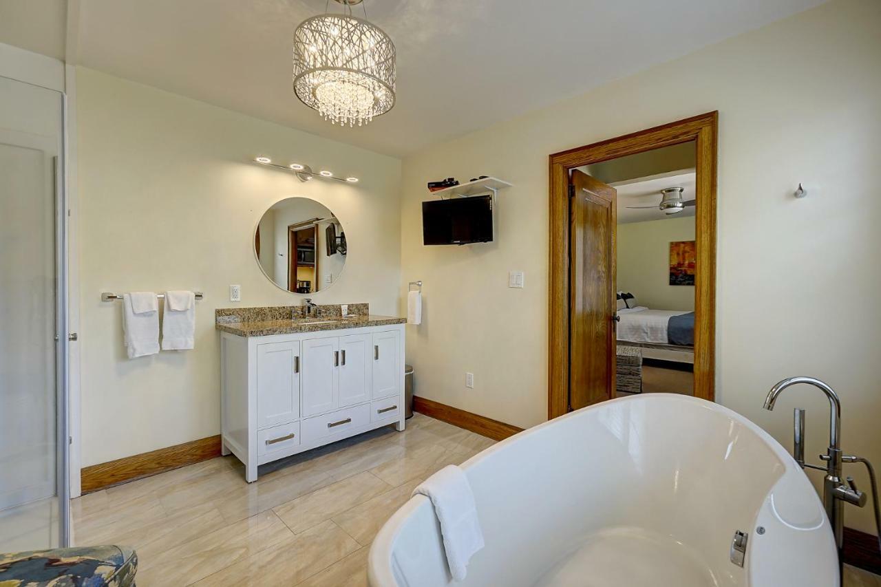 Parkside House Apartment Barrie Bagian luar foto