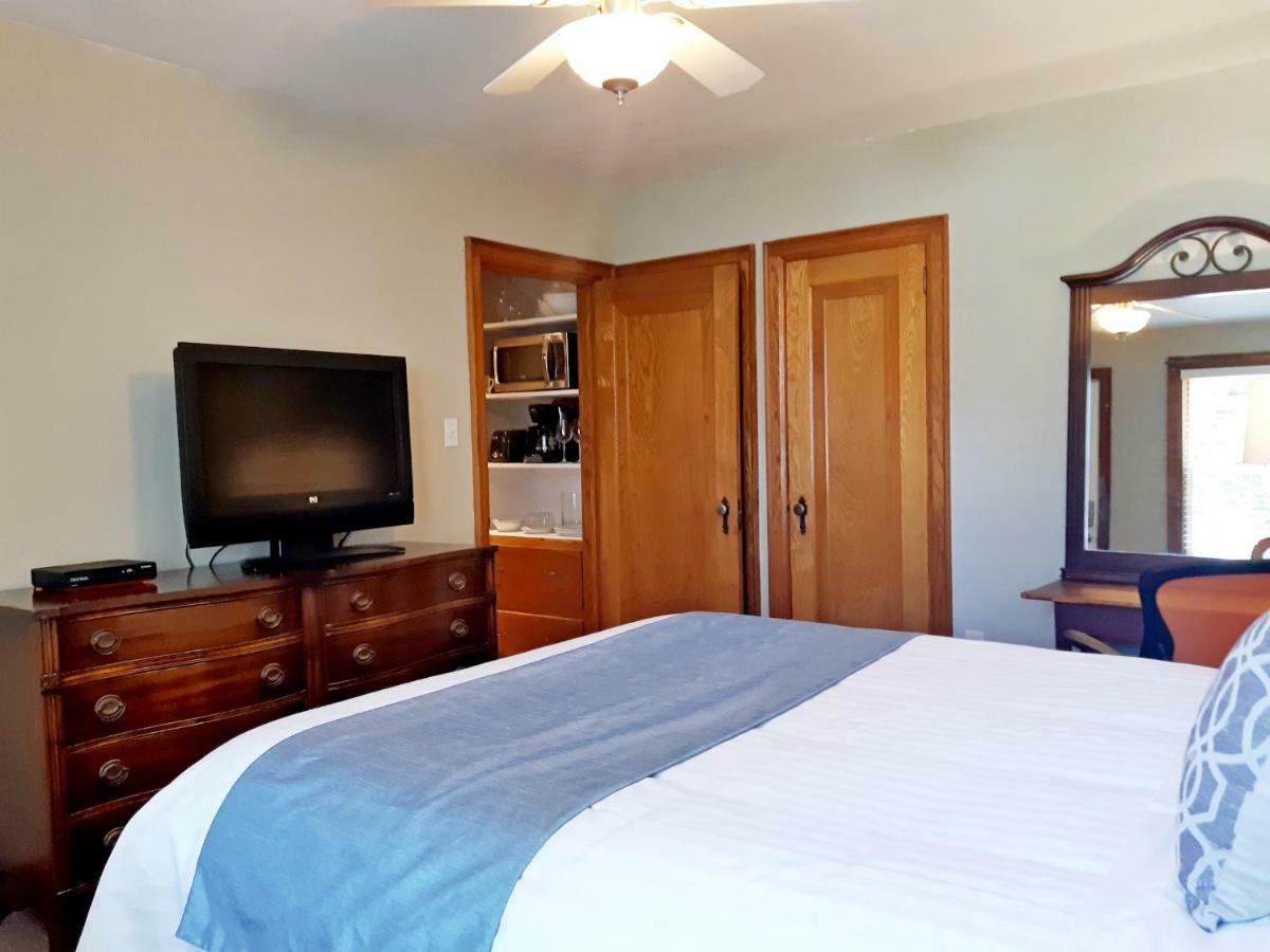 Parkside House Apartment Barrie Bagian luar foto